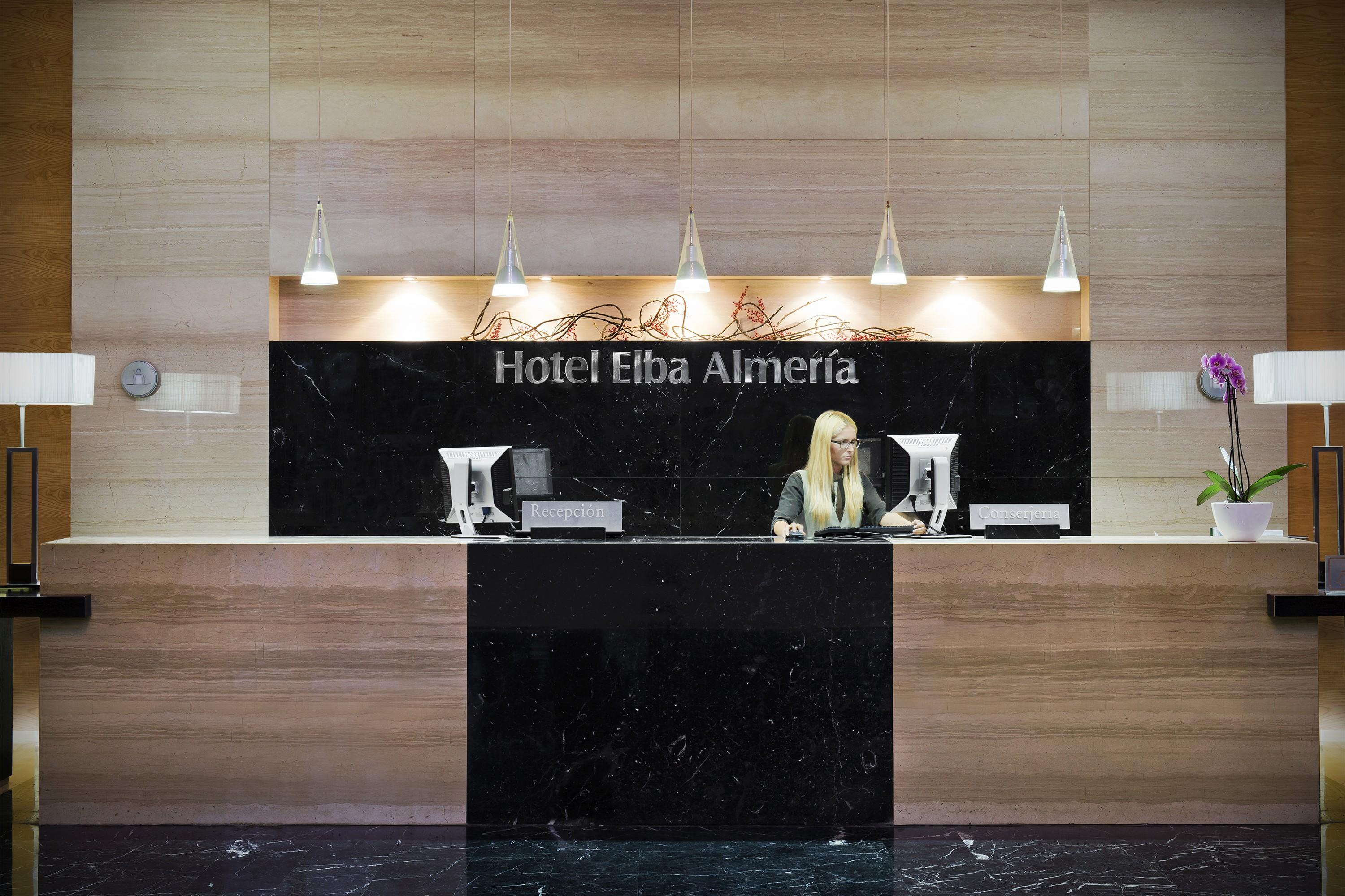 Elba Almeria Business & Convention Hotel Buitenkant foto
